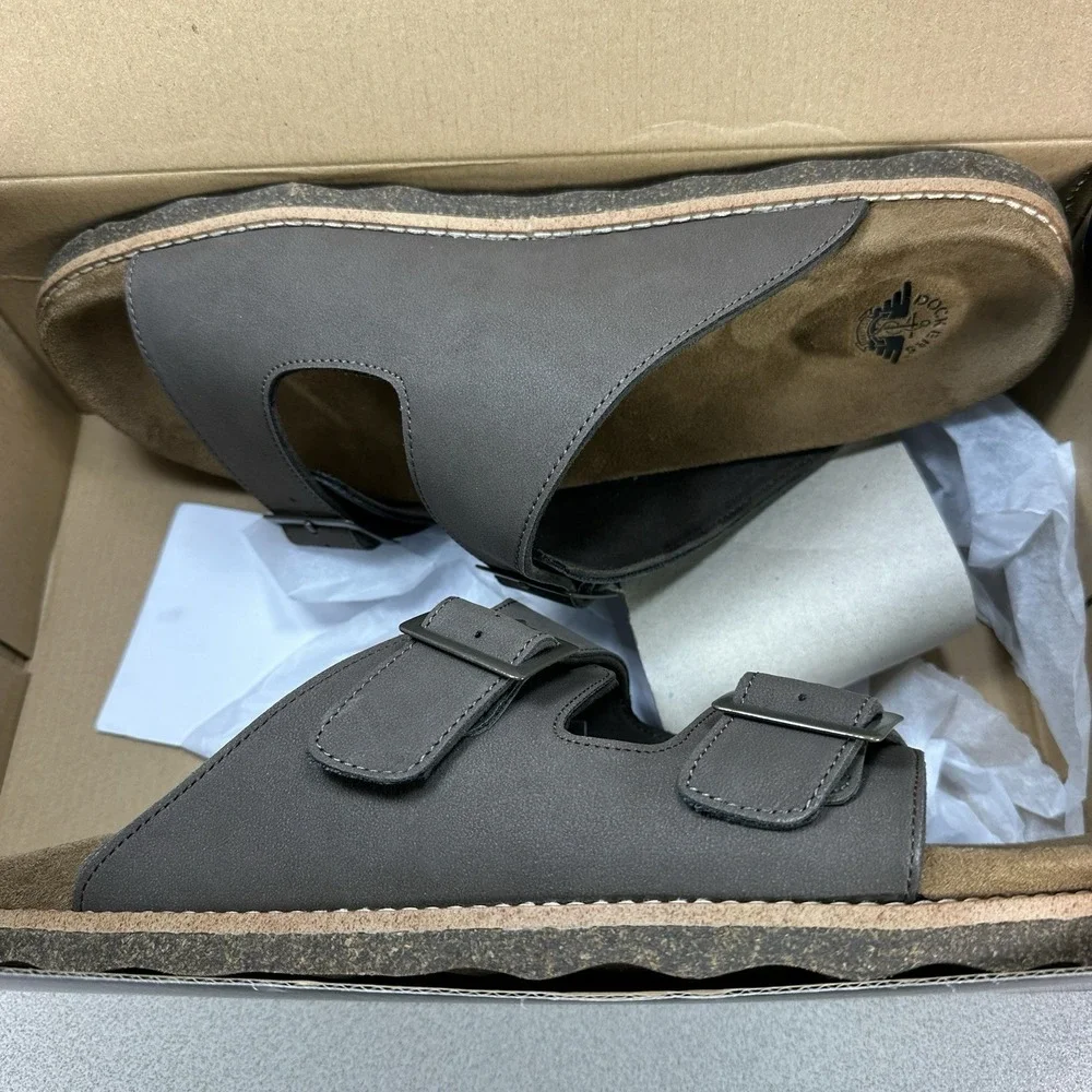 Dockers Men's 13M‎ Benham Brown Sandals Beach Summer Vacation NEW